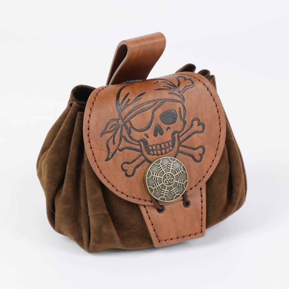 Halloween Medieval PU Leather  - Cocktail Shaker Set 评论和价格